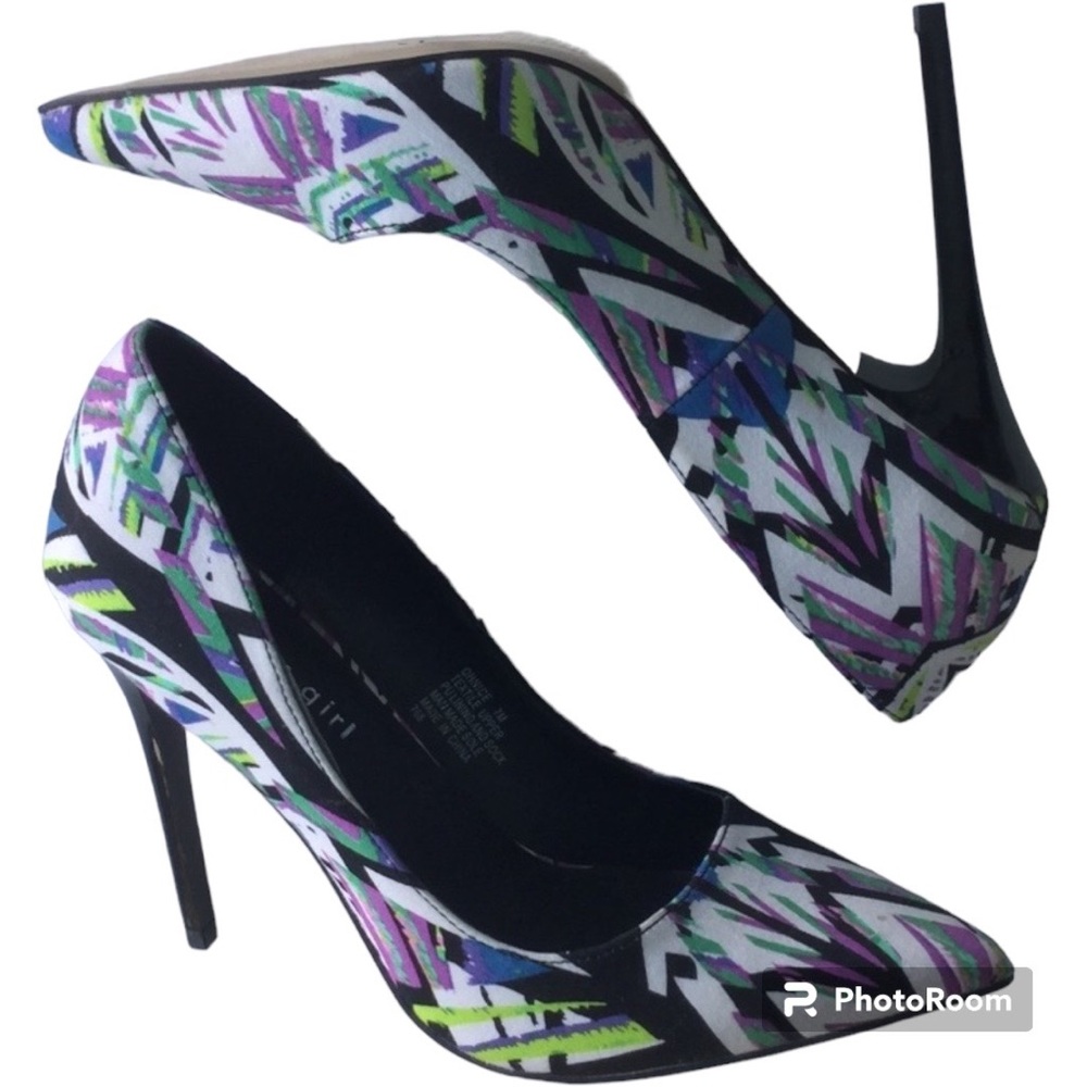 Madden Girl Abstract Pumps Purple, Green, Blue & Black size 7 - Picture 2 of 6